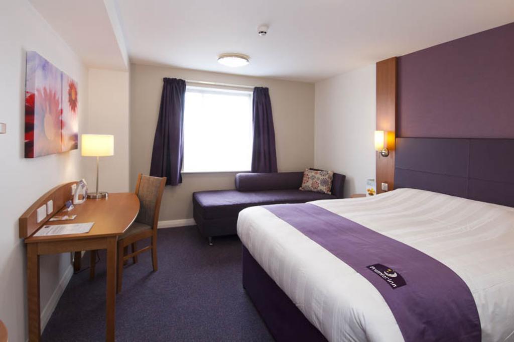 Premier Inn Glenrothes Luaran gambar